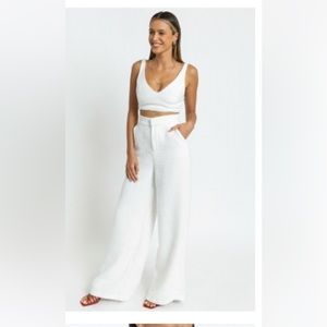 Showpo. ADELAIDE TWO PIECE SET - CROP TOP AND WIDE LEG PANTS SET IN WHITE Size 4